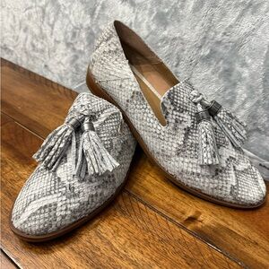 Franco Sarto Gray Snake-Print Tassel Loafers